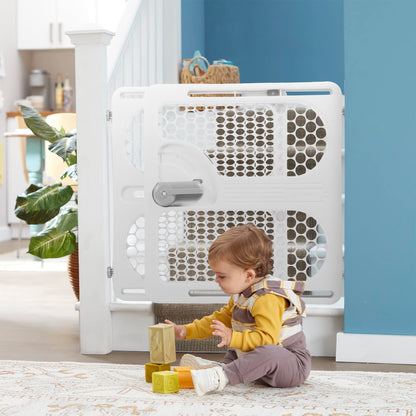 Safety 1st Pressure Mount Easy Fit Security Gate, Fits Spaces between 28" and 40", and 27" Tall, White Safety 1st