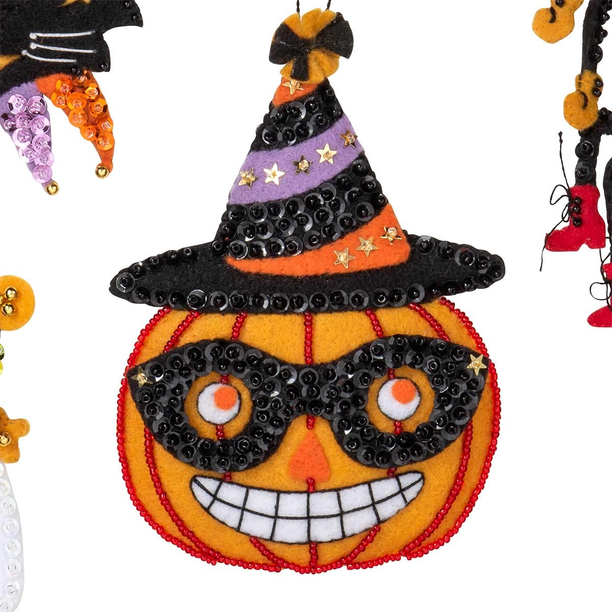 Bucilla 89276E Felt Applique Ornament Kit, Vintage Halloween, Set of 6