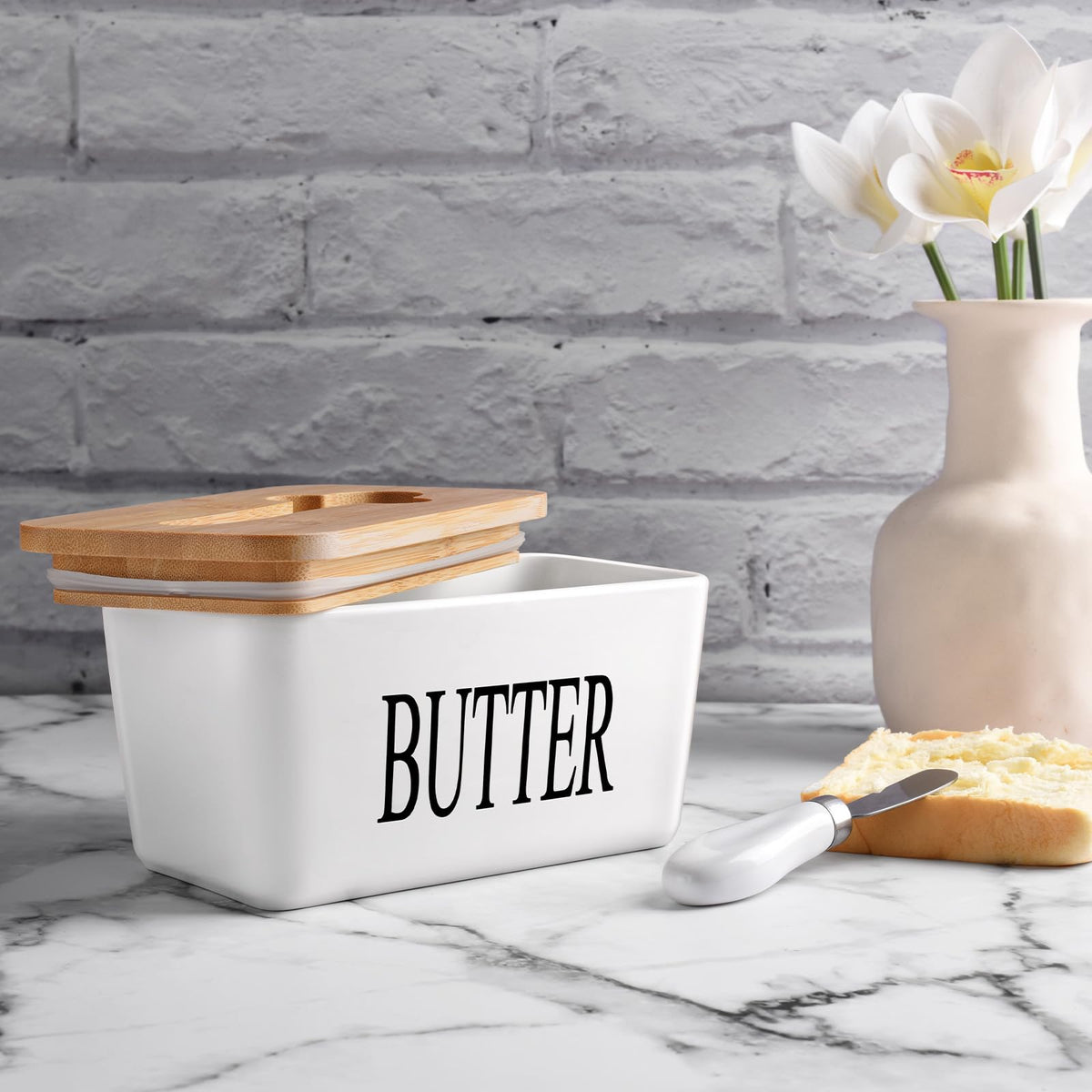 JSHKY Airtight Butter Dish with Spreader, Fits 1lb Butter Block, White 🍁 All In One Marketplace Canada