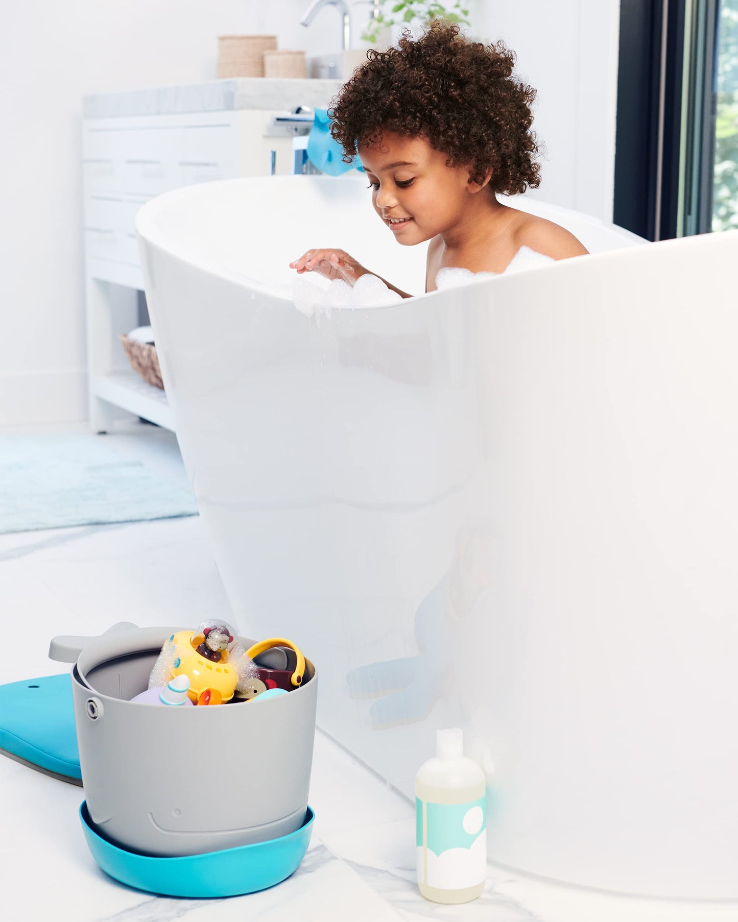 Skip Hop Bath Toy Storage, Moby Stowaway Bucket, Grey Skip Hop