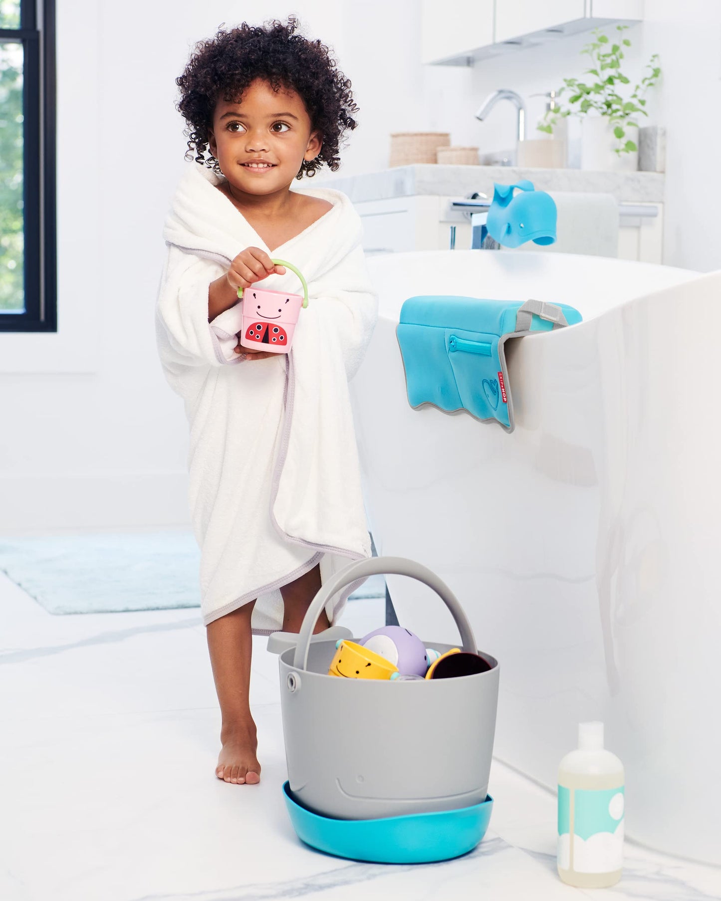 Skip Hop Bath Toy Storage, Moby Stowaway Bucket, Grey Skip Hop