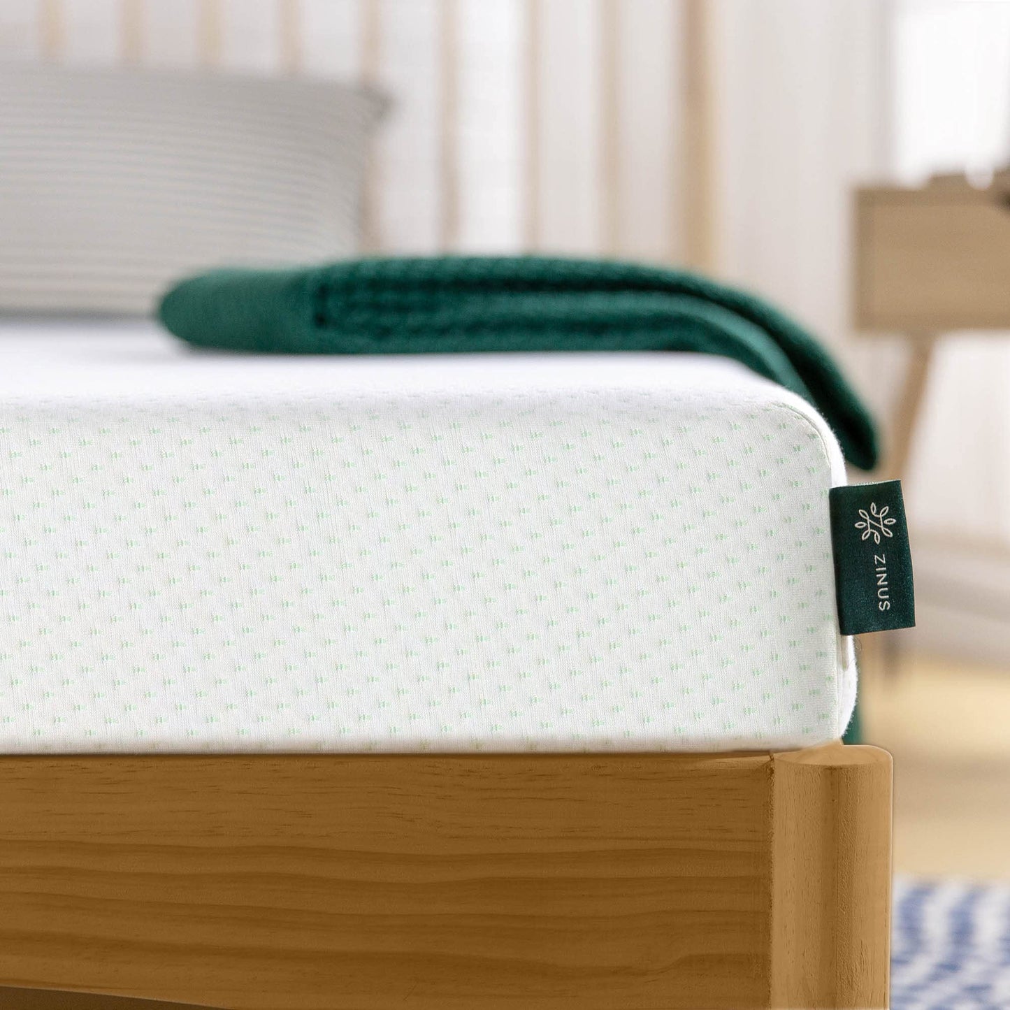ZINUS 5 Inch Memory Foam Mattress/Bunk Bed Mattress, Narrow Twin - Available at All In One Marketplace Canada