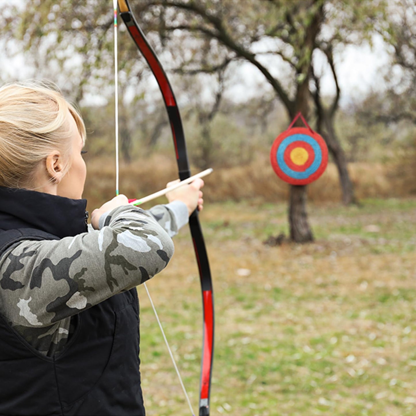 VEVOR Archery Target, 5 Layers 20" Arrow Target, Traditional Solid Straw Round Archery Target Shooting Bow, Hand-Made Arrows Target, Coloured Rope Target for Backyard Outdoor Hunting Shooting Practice VEVOR