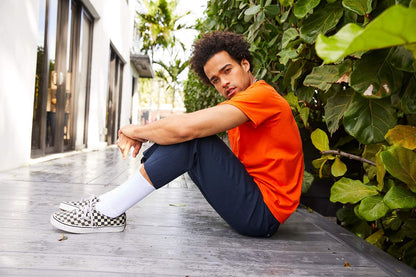 Hanes Men's Socks, Max Cushioned Crew Socks, Available in 6, 8, and 12-Pack, White/Grey Foot Bottom, 12-14 🍁 All In One Marketplace Canada