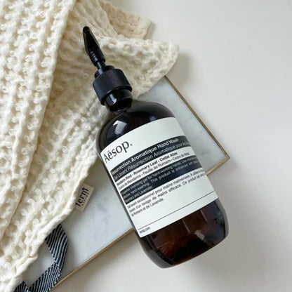 Aesop Resurrection Aromatique Hydrating Hand Wash | Gentle Non-Drying Hand Soap with Mandarin Rind, Rosemary, & Lavender | Moisturizing Kitchen & Bathroom Soap | 16.9 oz Aesop