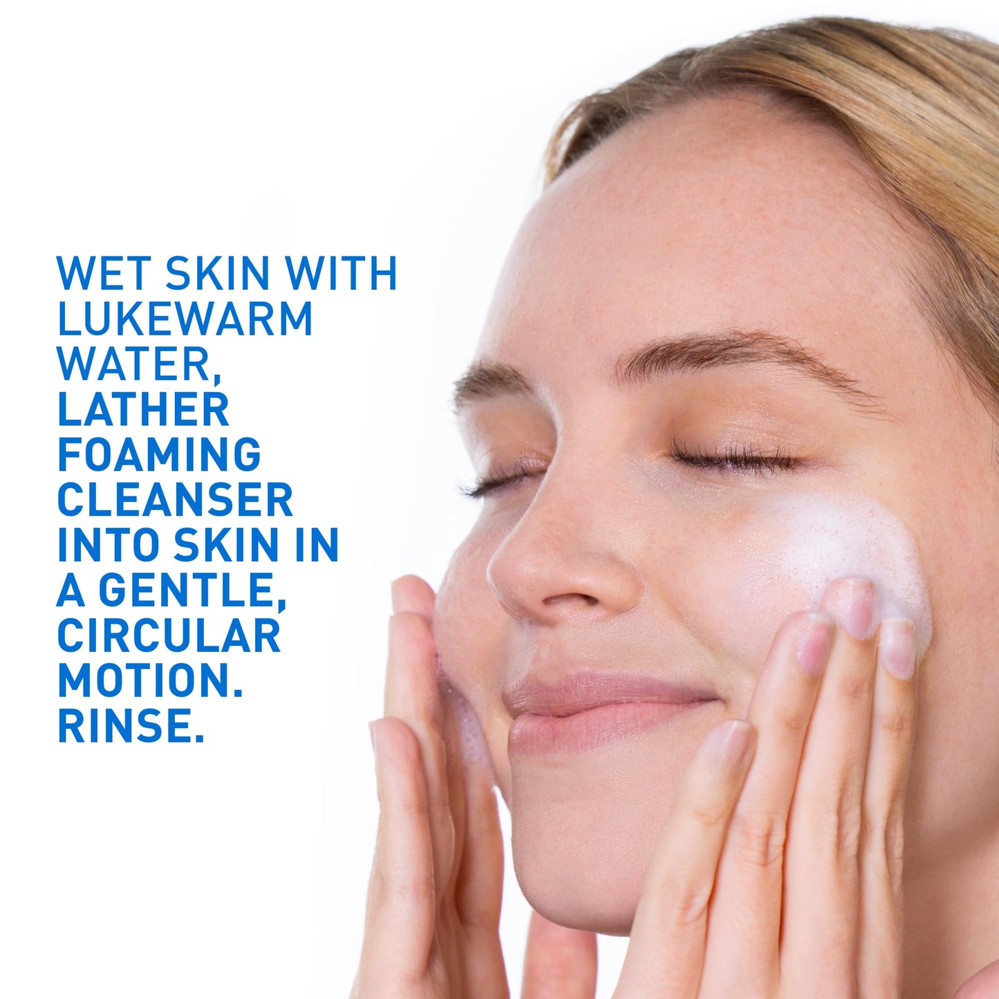 CeraVe Foaming Face Wash, Gel Face Cleanser for Normal to Oily Skin, Removes Excess Oil & Dirt, with Hyaluronic Acid, Niacinamide & Ceramides, Fragrance-Free, Recommended by Dermatologists, 562mL