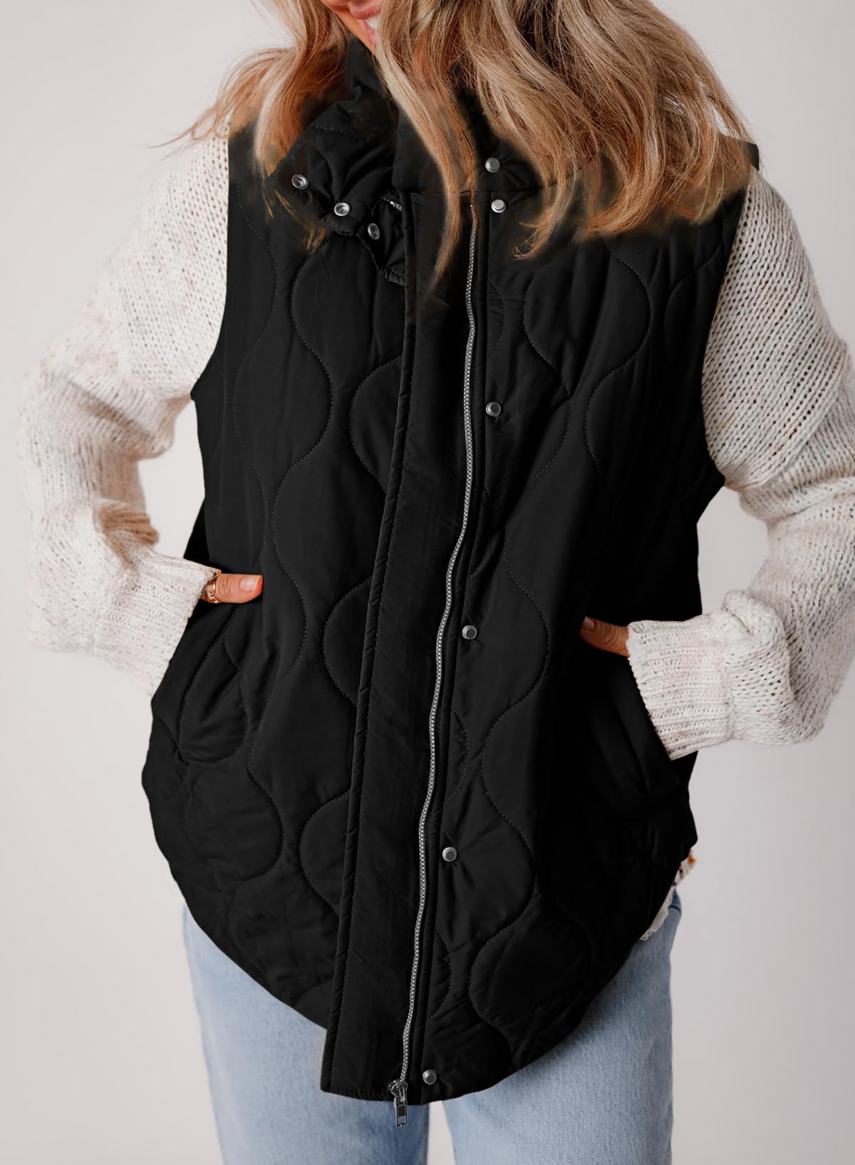 EVALESS Womens Fashion Cropped Puffer Vest Fall 2026 Lightweight Quilted Stand Collar Sleeveless Button Down Jackets Winter Warm Coat Outerwear Gilet with Pockets Black X-Large 🍁 All In One Marketplace Canada