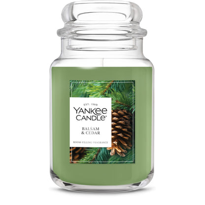 Yankee Candle Large Jar Scented Candle with up to 150 Hour Burn Time, Premium Plant Wax Blend for Cleaner Consistent Burn and Room Filling Fragrance, 22 oz, Balsam Cedar Yankee Candle