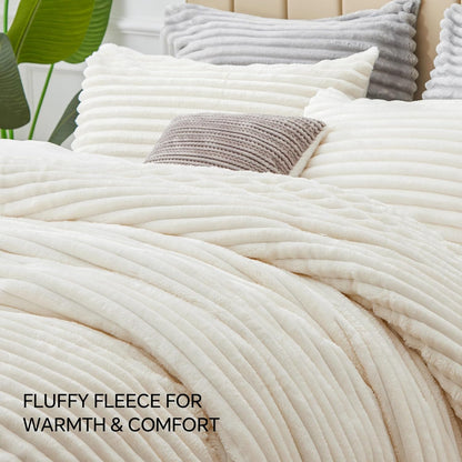 BEDELITE Fleece King Comforter Set, Soft Fluffy Bedding Set, White 🍁 All In One Marketplace Canada