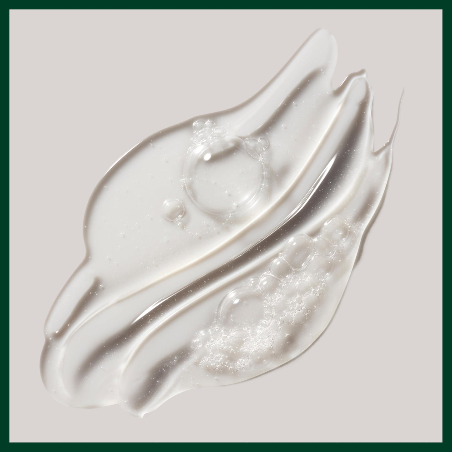 Aveda Rosemary Mint Purifying Shampoo | Clarifying Shampoo | Adds Shine | for Normal to Oily Hair, Fine to Medium Hair Types | 97% Naturally Derived*, 1000ml - Available at All In One Marketplace Canada