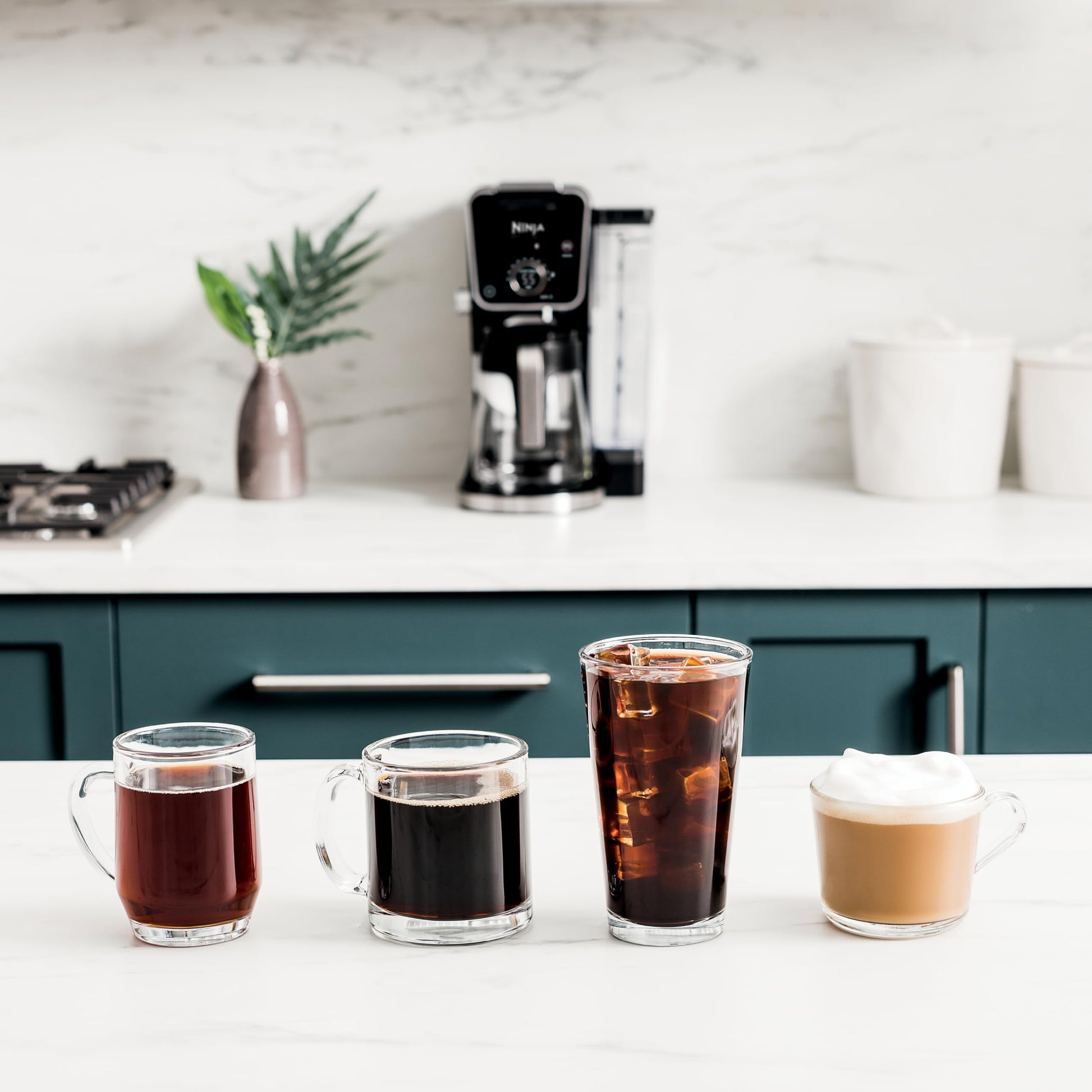 Ninja CFP301C DualBrew Pro Specialty Coffee System, Single-Serve, Pod, and 12-Cup Drip Coffee Maker (Canadian Version) , Black