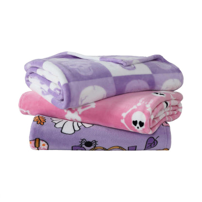 Betsey Johnson - Blanket, Buttery-Soft Throw Blanket for Couch or Bed, Boldly Plush & Oversized Bedding, Halloween Decor (Howdy Ghouls Purple, 50" x 70")