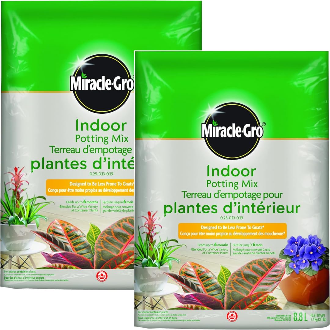 Miracle-Gro Indoor Potting Mix 8.8L, 2-Pack | Gnat-Free Formula with Coir & Perlite | Feeds 6 Months for Houseplants & Containers 🍁 All In One Marketplace Canada