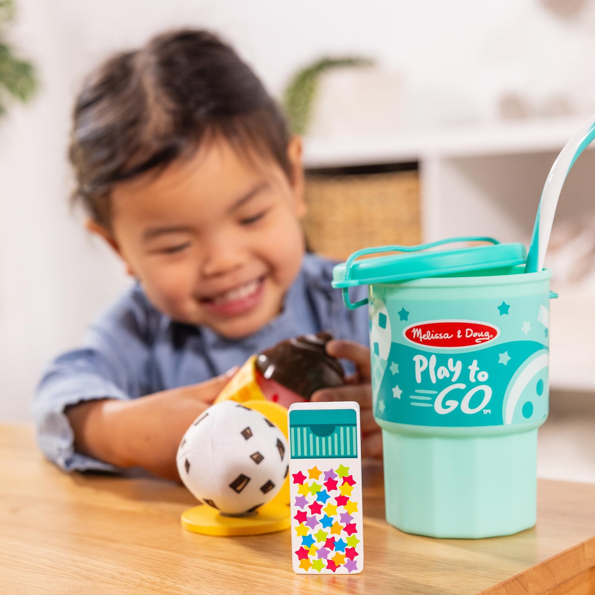 Melissa & Doug Play to Go Food Cups 2-Pack Toy Bundle Melissa & Doug