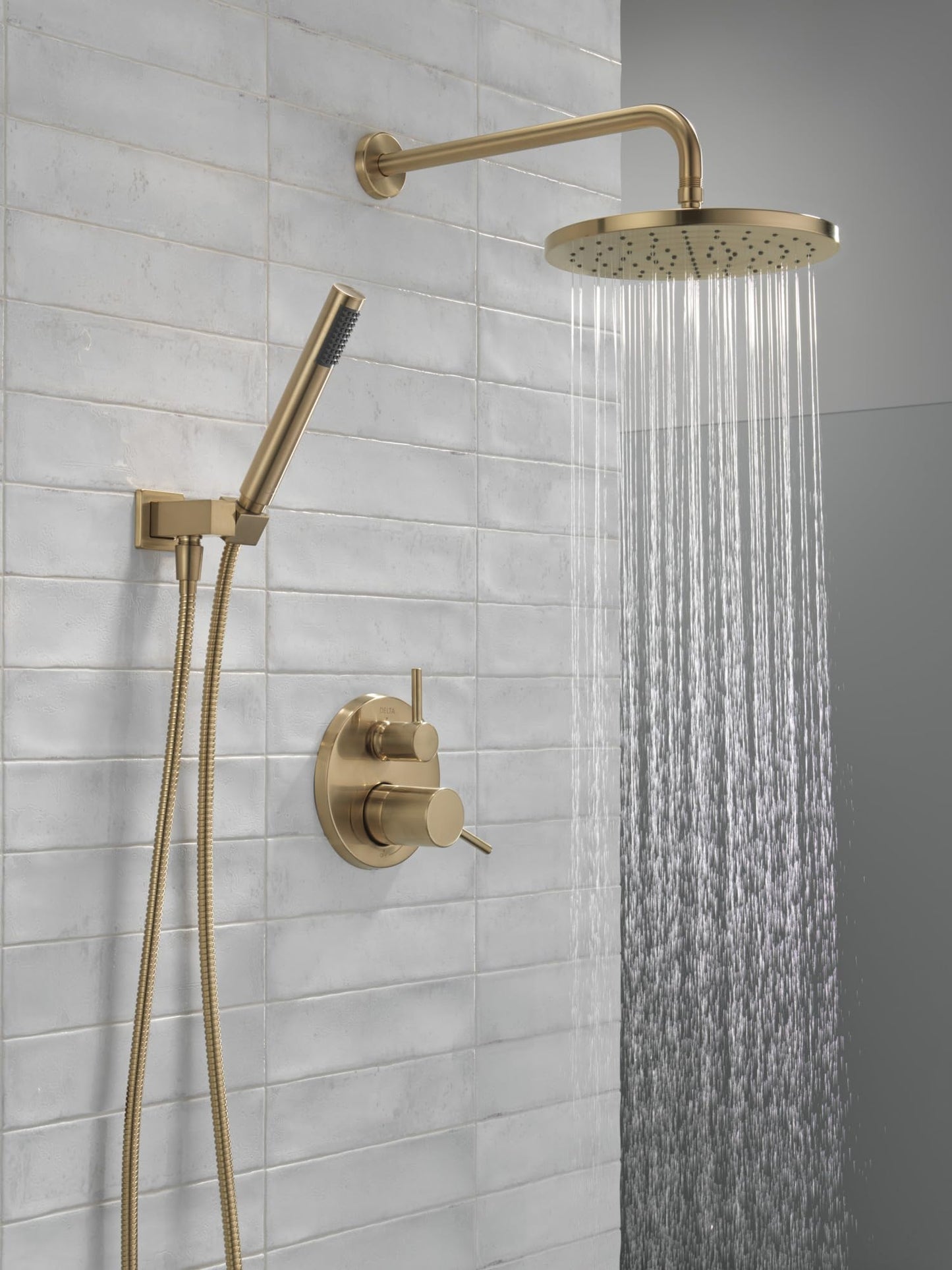 Delta Faucet Modern Raincan 2-Setting Round Shower System Including Rain Shower Head and Handheld Spray Gold, Rainfall Shower System Gold, Shower Valve and Trim Kit, Champagne Bronze 342702-CZ DELTA