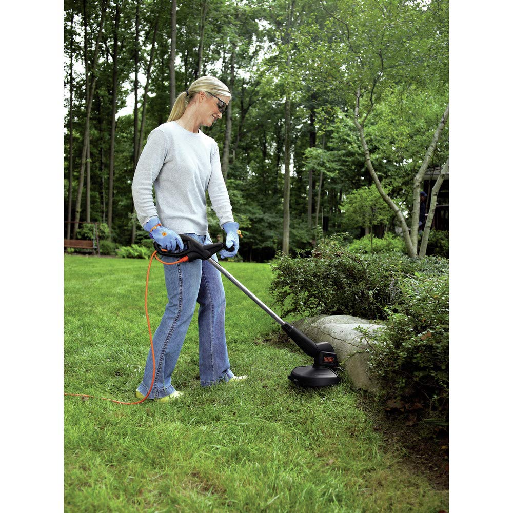Black+Decker Electric Trimmer/Edger, Corded, 3.5 amp, 12-Inch (ST4500) BLACK+DECKER