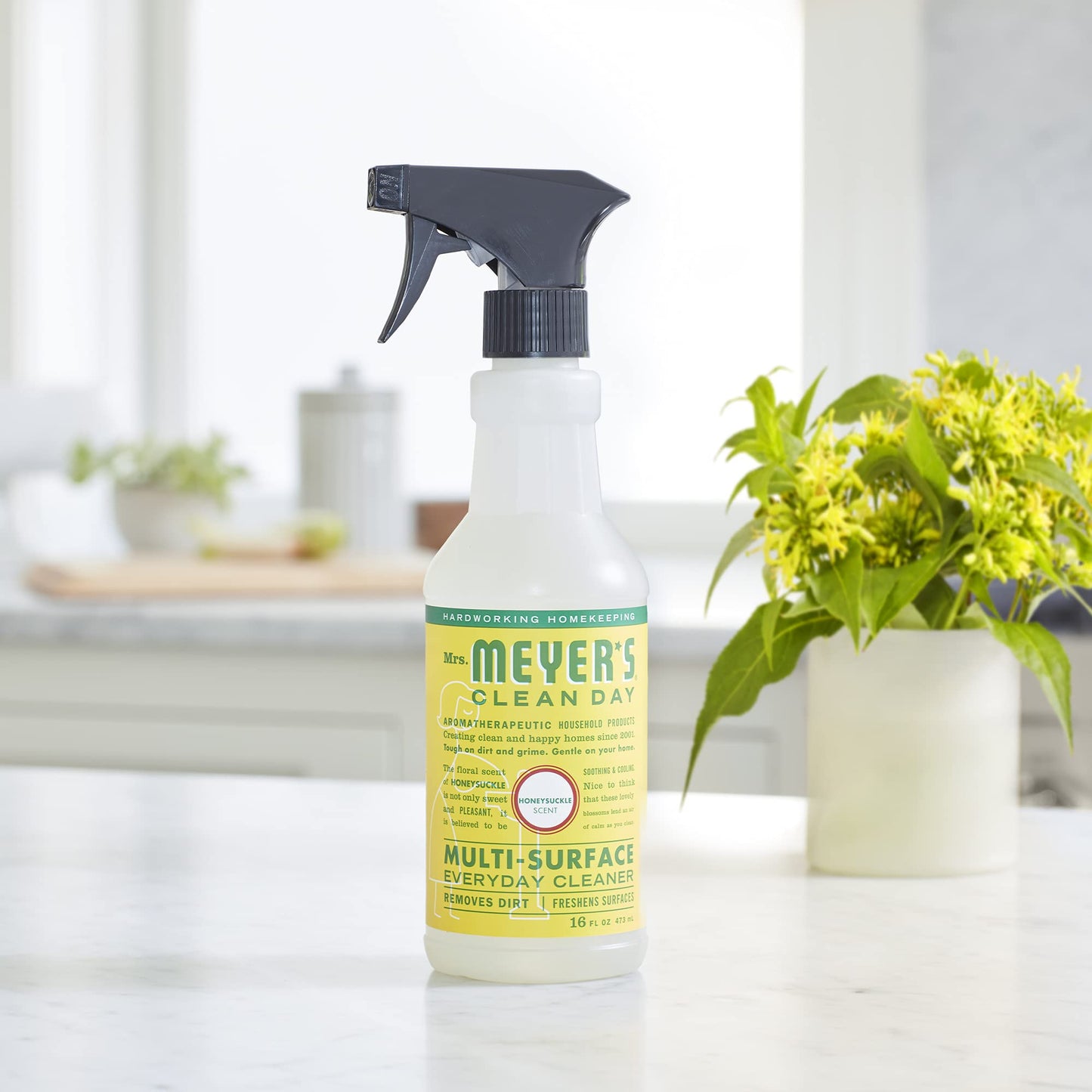 Mrs. Meyer's Clean Day Multi-Surface Cleaner Spray, All-Purpose Cleaner Solution for Home & Kitchen, Honeysuckle Scent, 473 ml Spray Bottles, 4 Pack MRS. MEYER'S
