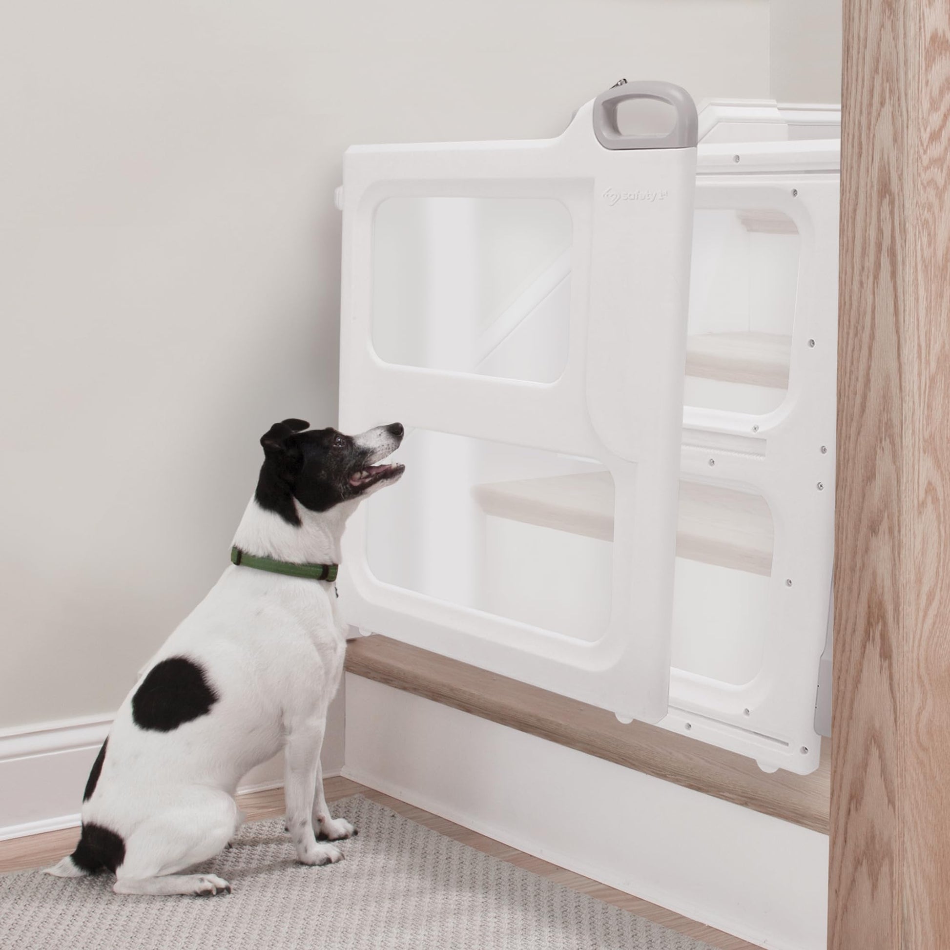 Safety 1st Perfect Fit Gate, Pressure or Hardware installed - Fits Spaces Between 28" and 42" Wide, 28" Tall. Pivoting Bumper For Uneven Openings, Solid Panel Design, Perfect for babies and Pets, White Safety 1st