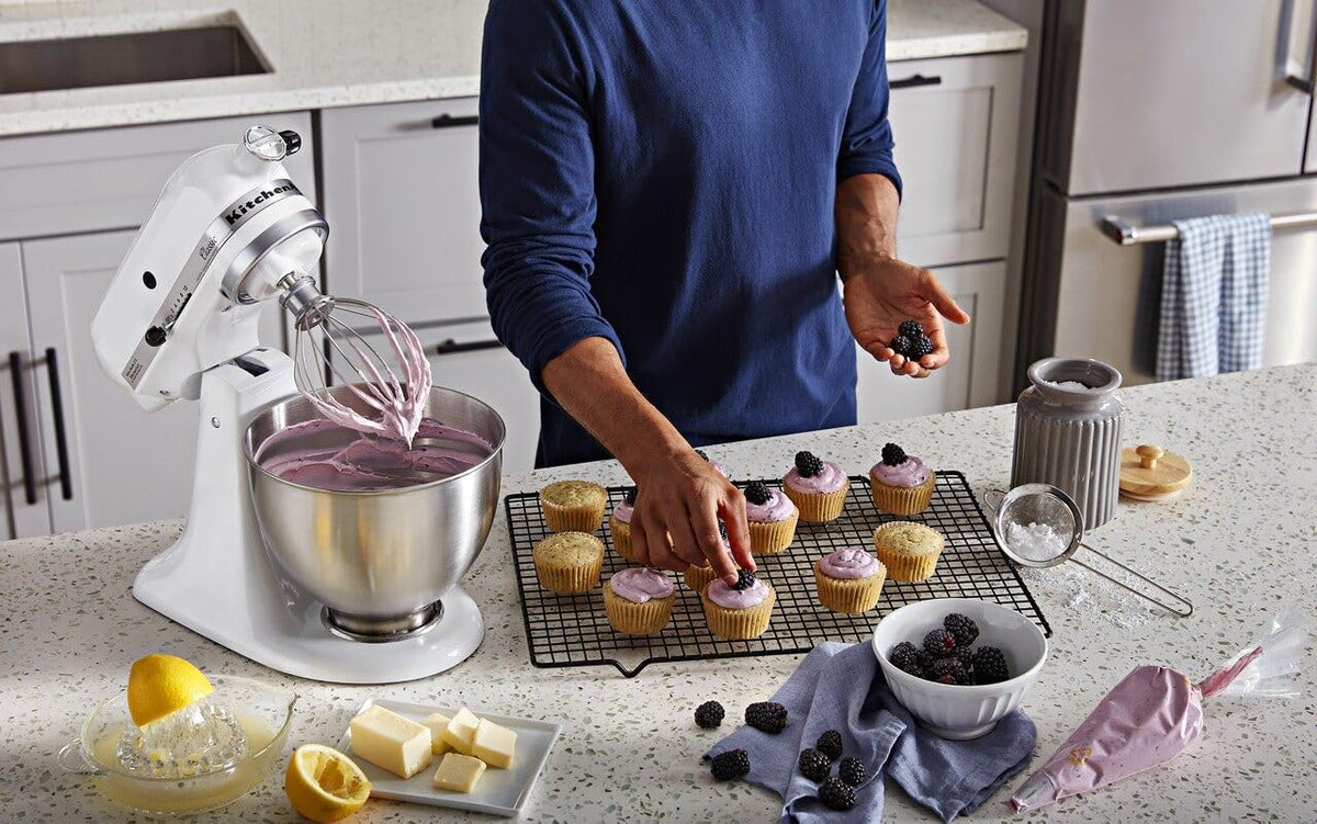 KitchenAid Classic Series 4.5-Quart Tilt-Head Stand Mixer, White, K45SSWH
