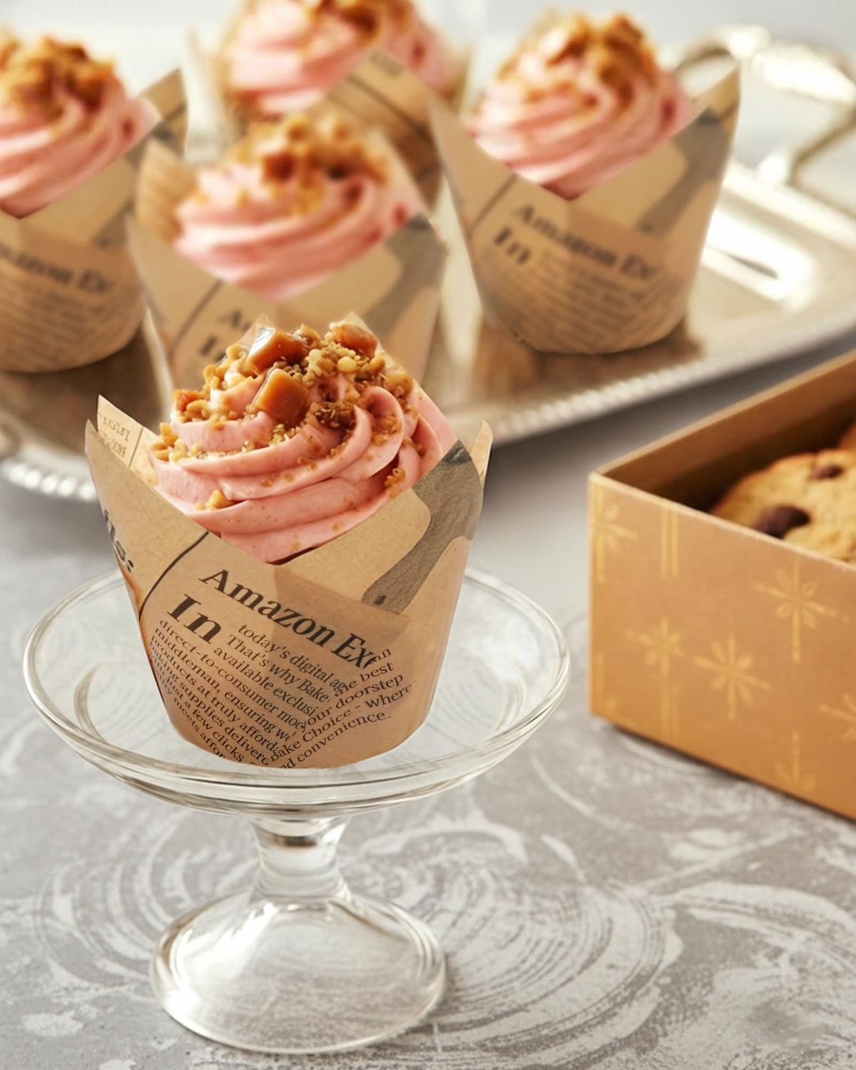 Bake Choice 200pc Standard Tulip Cupcake Liners for Baking, Newspaper Print 🍁 All In One Marketplace Canada
