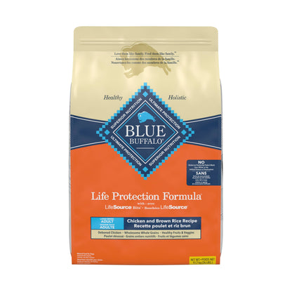 Blue Buffalo Life Protection Formula Large Breed Adult Dry Dog Food, Promotes Joint Health and Lean Muscles, Made with Natural Ingredients, Chicken & Brown Rice Recipe,11.7kg/26 lbs