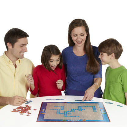 Hasbro Gaming Scrabble Junior Board Game | 2-4 Players | Family Educational Word Games for Kids | Back to School Gifts for Classroom | Ages 5+ Hasbro Gaming