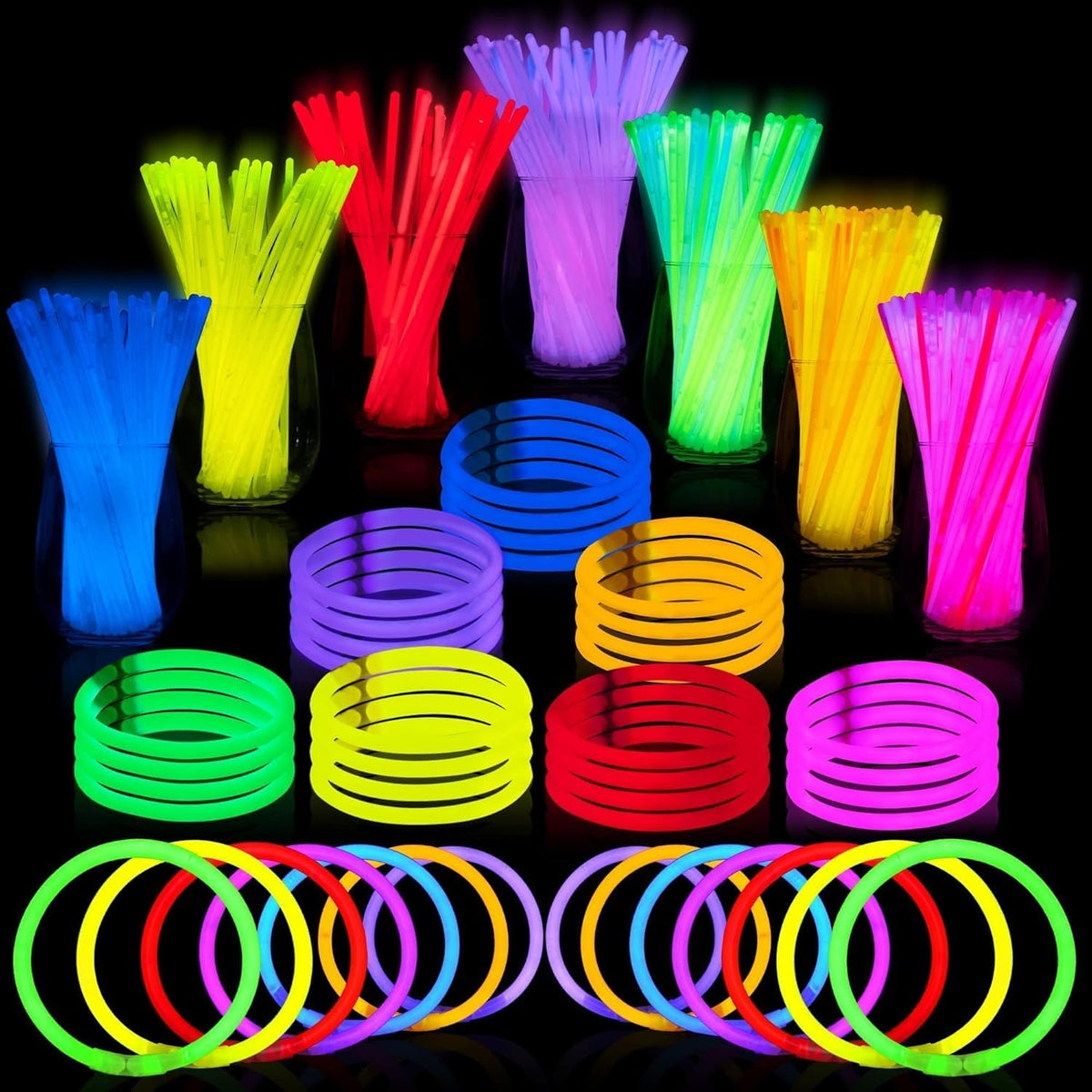JOYIN 300 Pcs Glow Sticks Bulk 8" Glowsticks, Glow Stick Bracelets Necklaces, Glow in the Dark Party Favors, Easter, Christmas, Halloween Party Supplies Pack, Football Party Supplies 🍁 All In One Marketplace Canada
