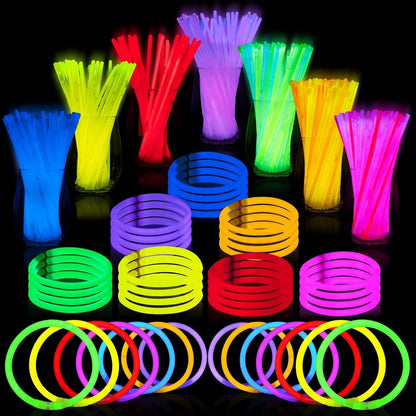 JOYIN 300 Pcs Glow Sticks Bulk 8" Glowsticks, Glow Stick Bracelets Necklaces, Glow in the Dark Party Favors, Easter, Christmas, Halloween Party Supplies Pack, Football Party Supplies 🍁 All In One Marketplace Canada