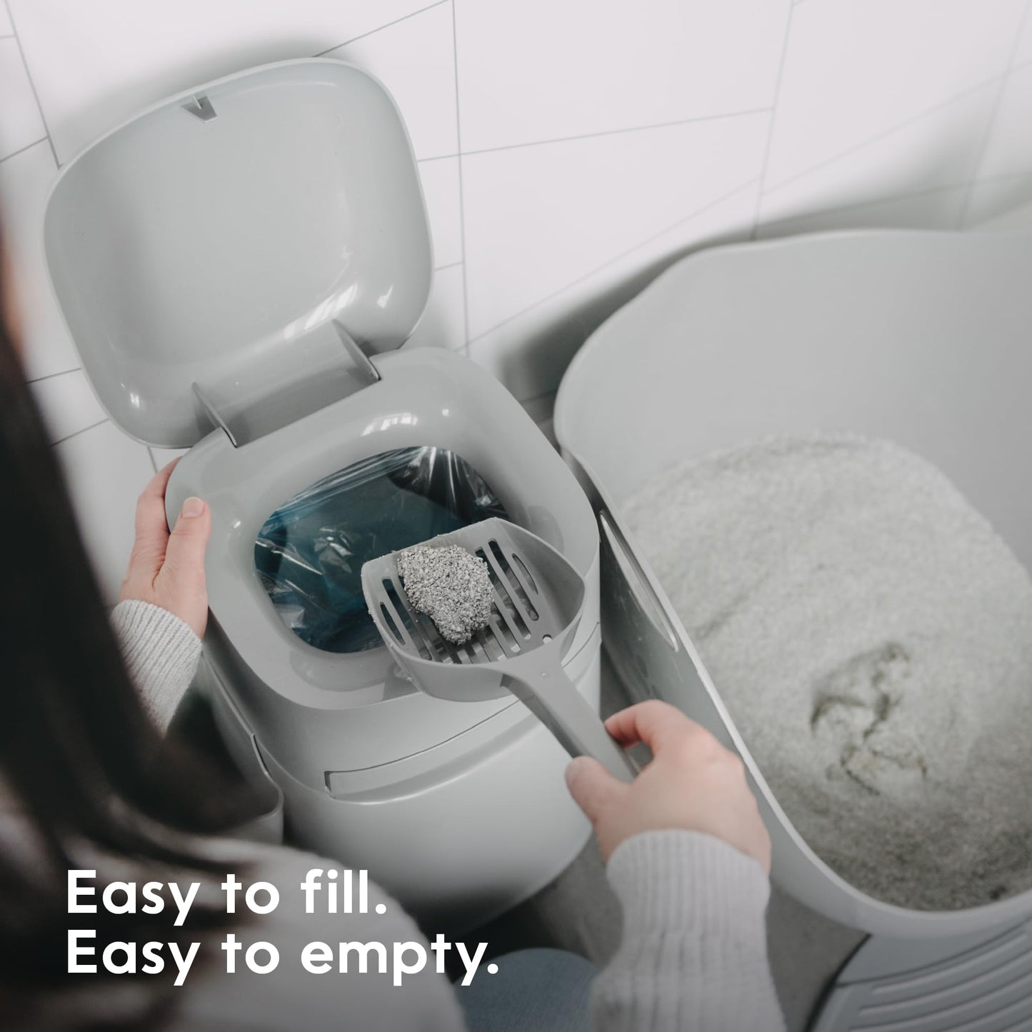Litter Genie Easy Roll Pail with Easy Roll Refill, 24 Bags Litter Genie