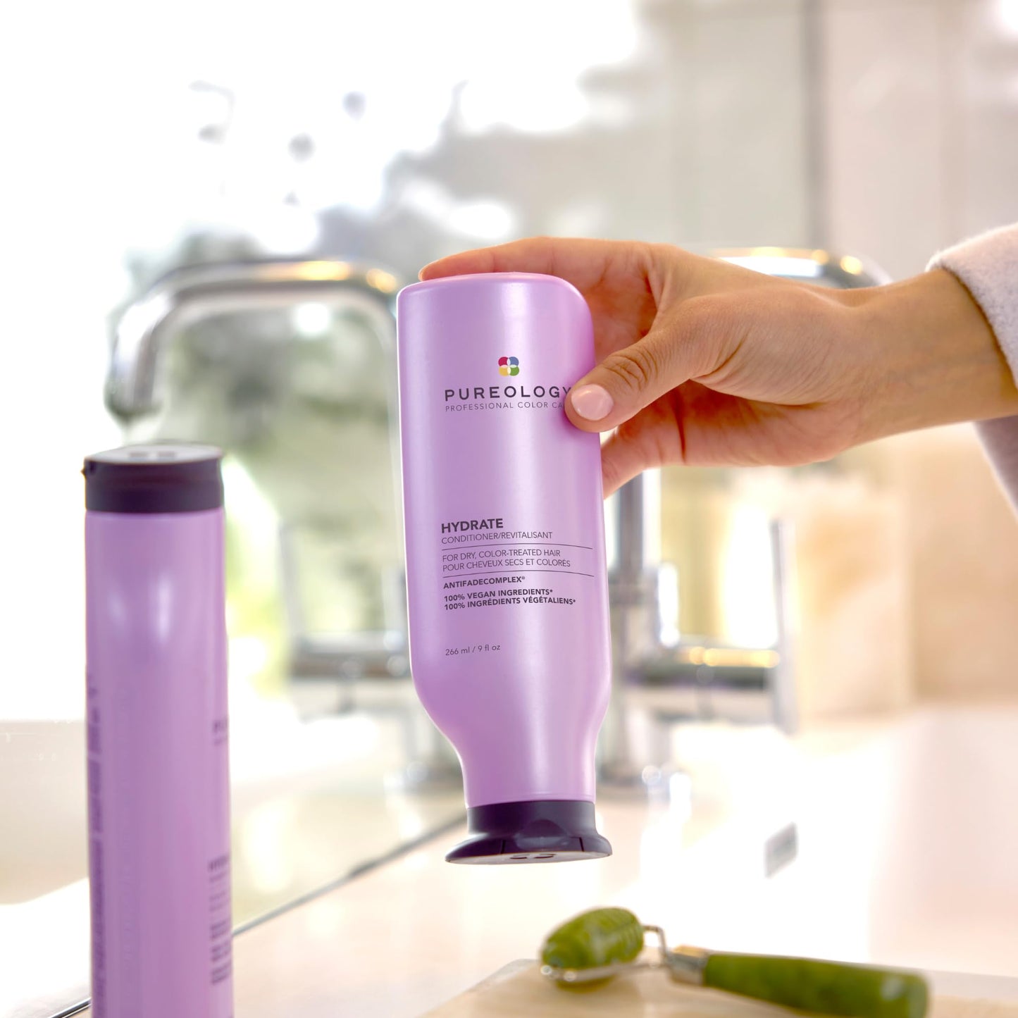 Pureology Hydrate Conditioner, Deep Moisture for Medium to Thick Color-Treated Hair, Jojoba & Green Tea, Vegan, Sulfate-Free - Available at All In One Marketplace Canada