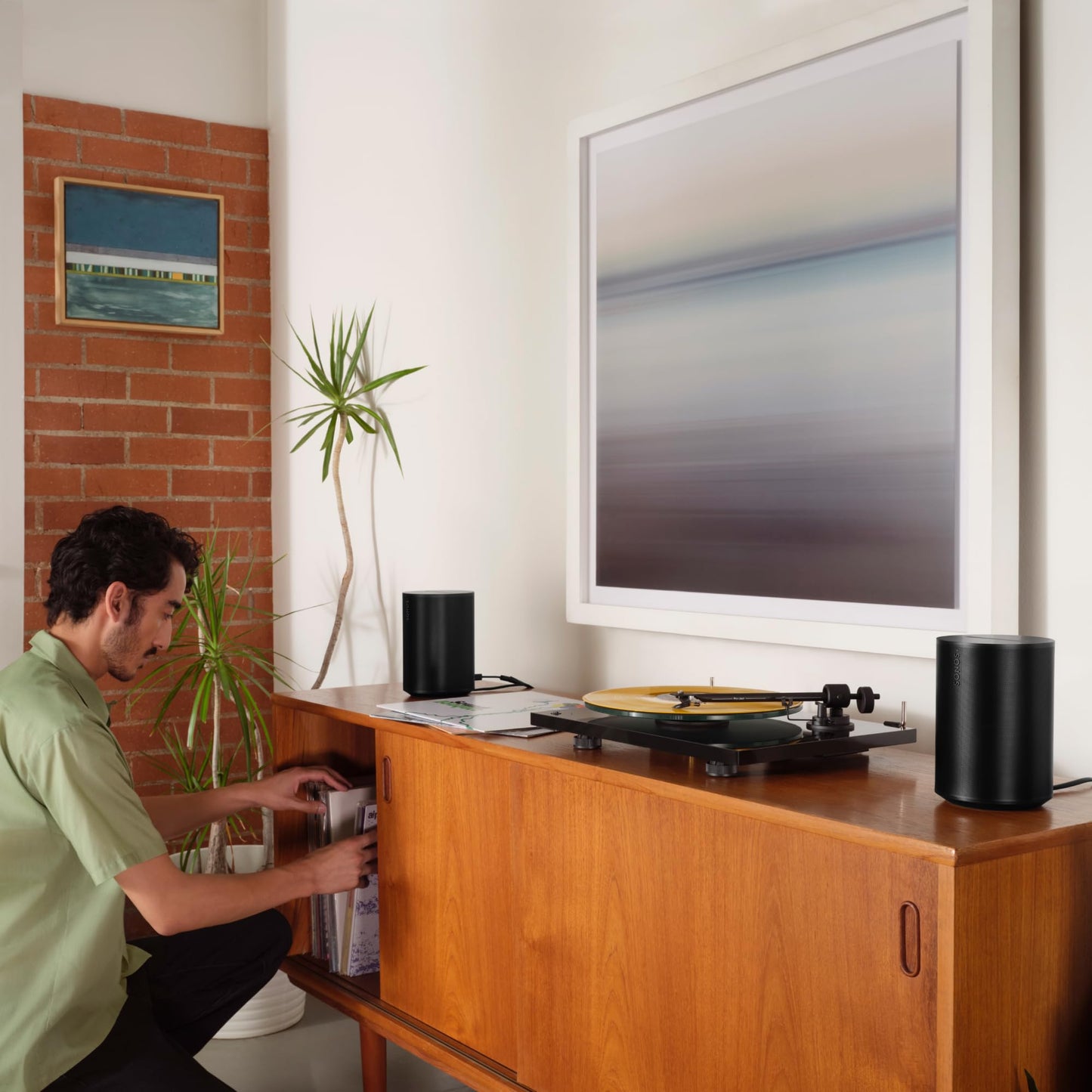 Sonos Era 100 - Black - Wireless, Alexa Enabled Smart Speaker Sonos