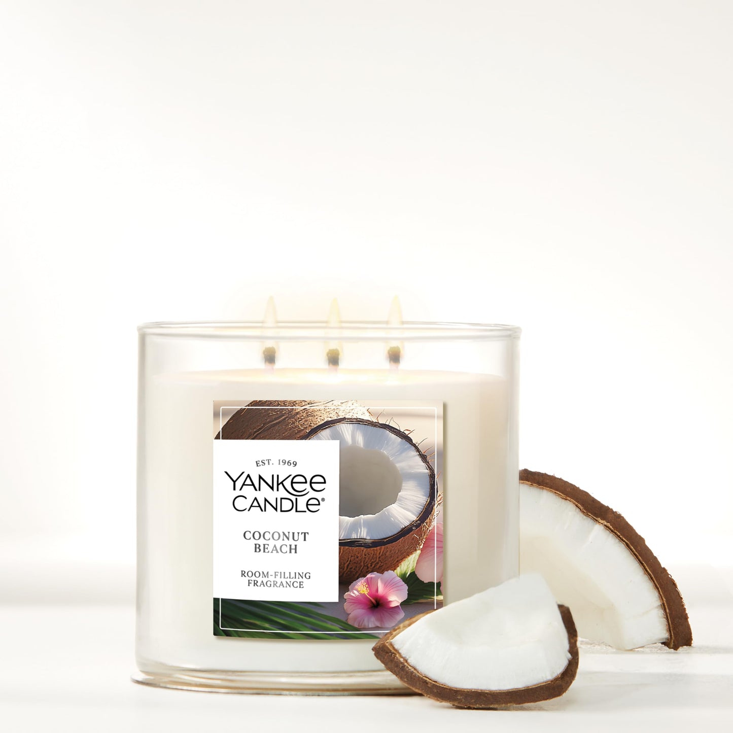 Yankee Candle 3 Wick Candle Jar, Scented Candle with up to 40 Hours of Burn Time, Premium Plant Wax Blend for Consistent Long Lasting Scent from First to Last Burn, Coconut Beach 🍁 All In One Marketplace Canada