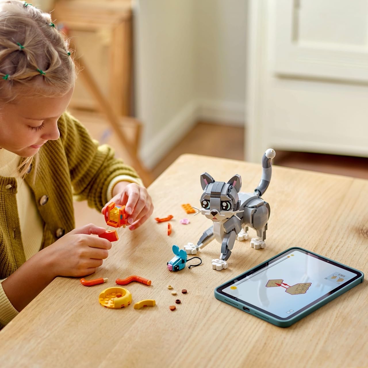 LEGO Creator 3 in 1 Playful Cat Toy - Building Toy with 3 Building Options, Cat, Dog, or Pigeon - Animal Figures for Kids, Girls and Boys, Ages 8+ - Gift Idea for Birthday - 31163