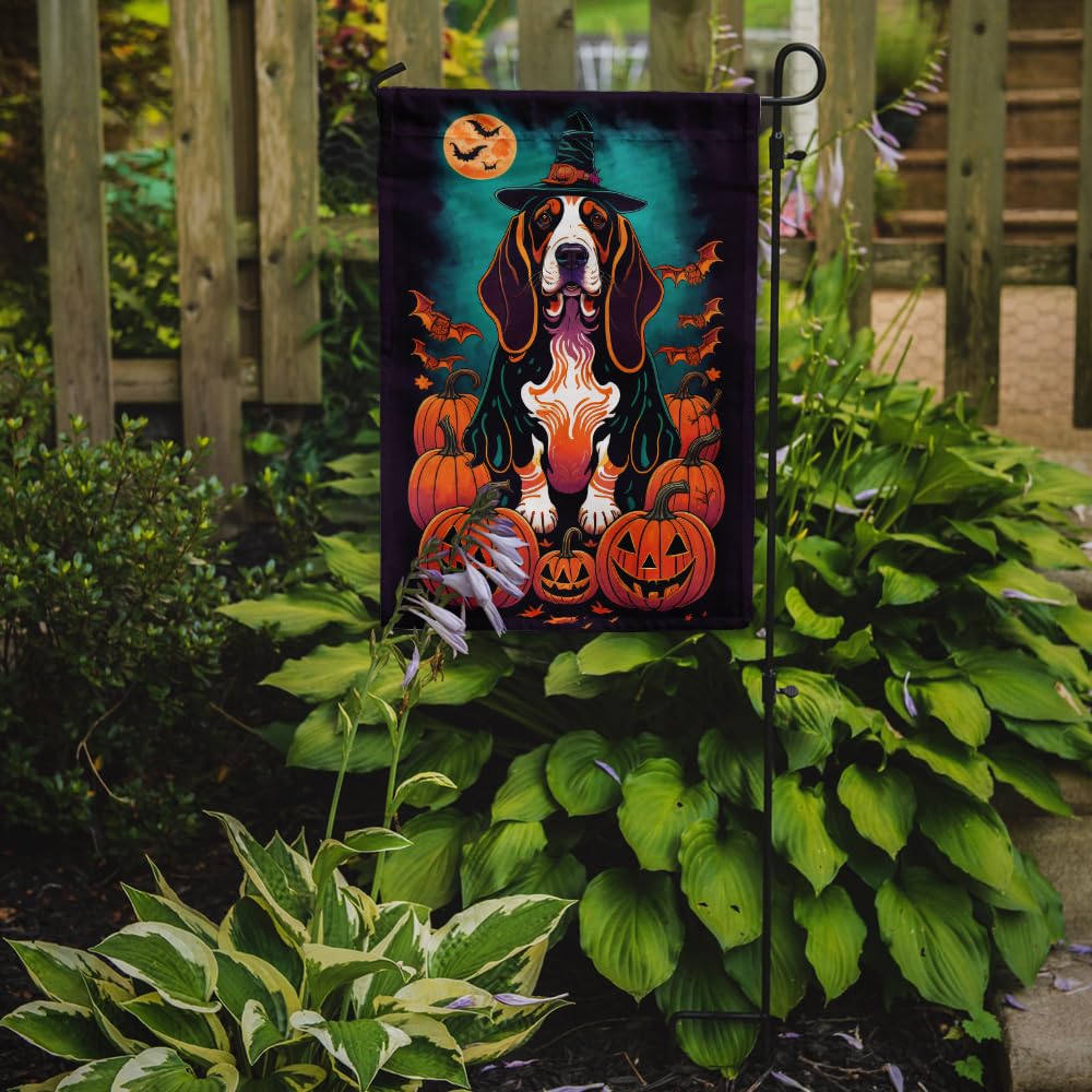 Drapeau de jardin d'Halloween « Witchy » avec un Basset Hound de Caroline's Treasures