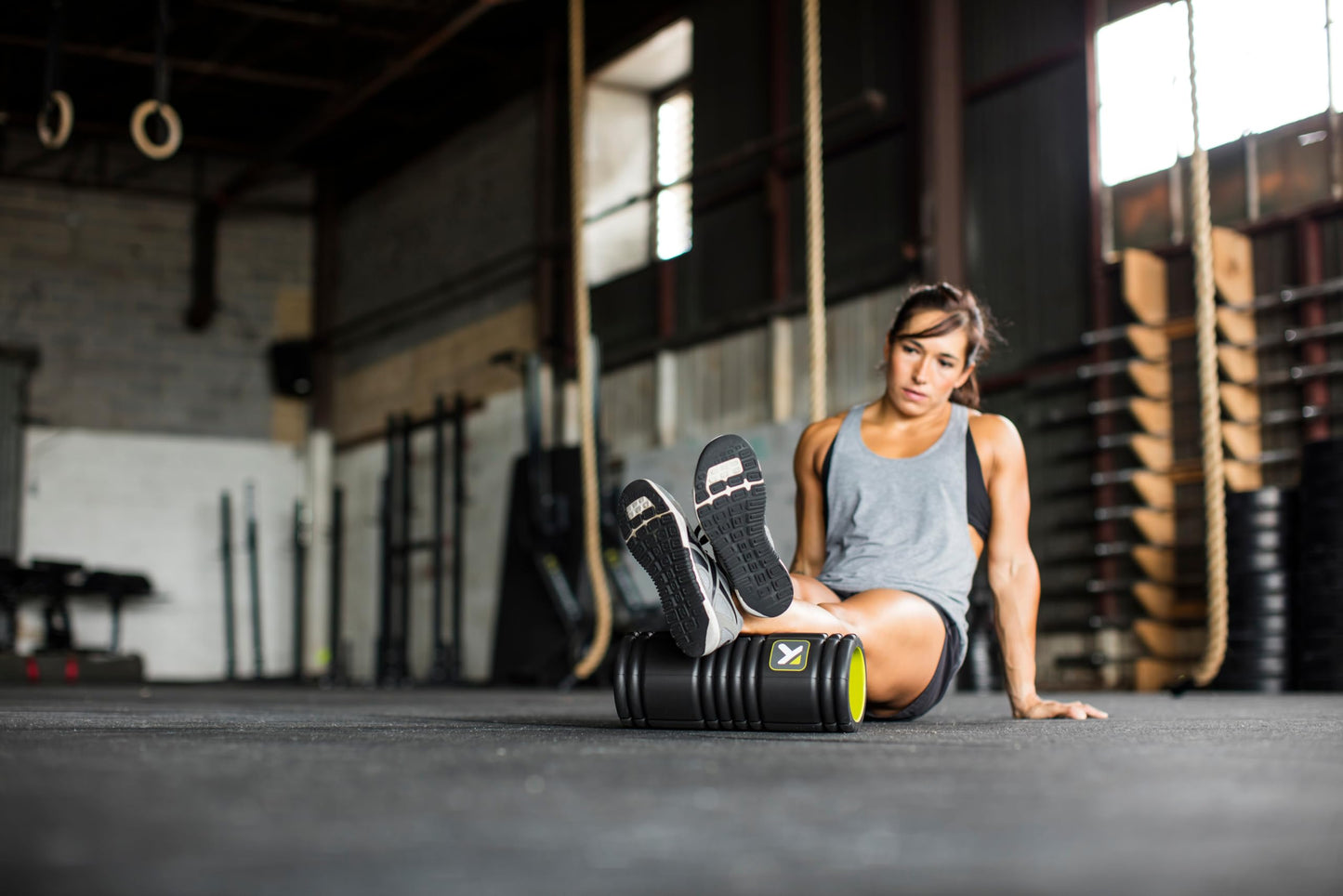 TriggerPoint Grid Foam Roller with Free Online Instructional Videos, Original (13-Inch), Black TRIGGERPOINT