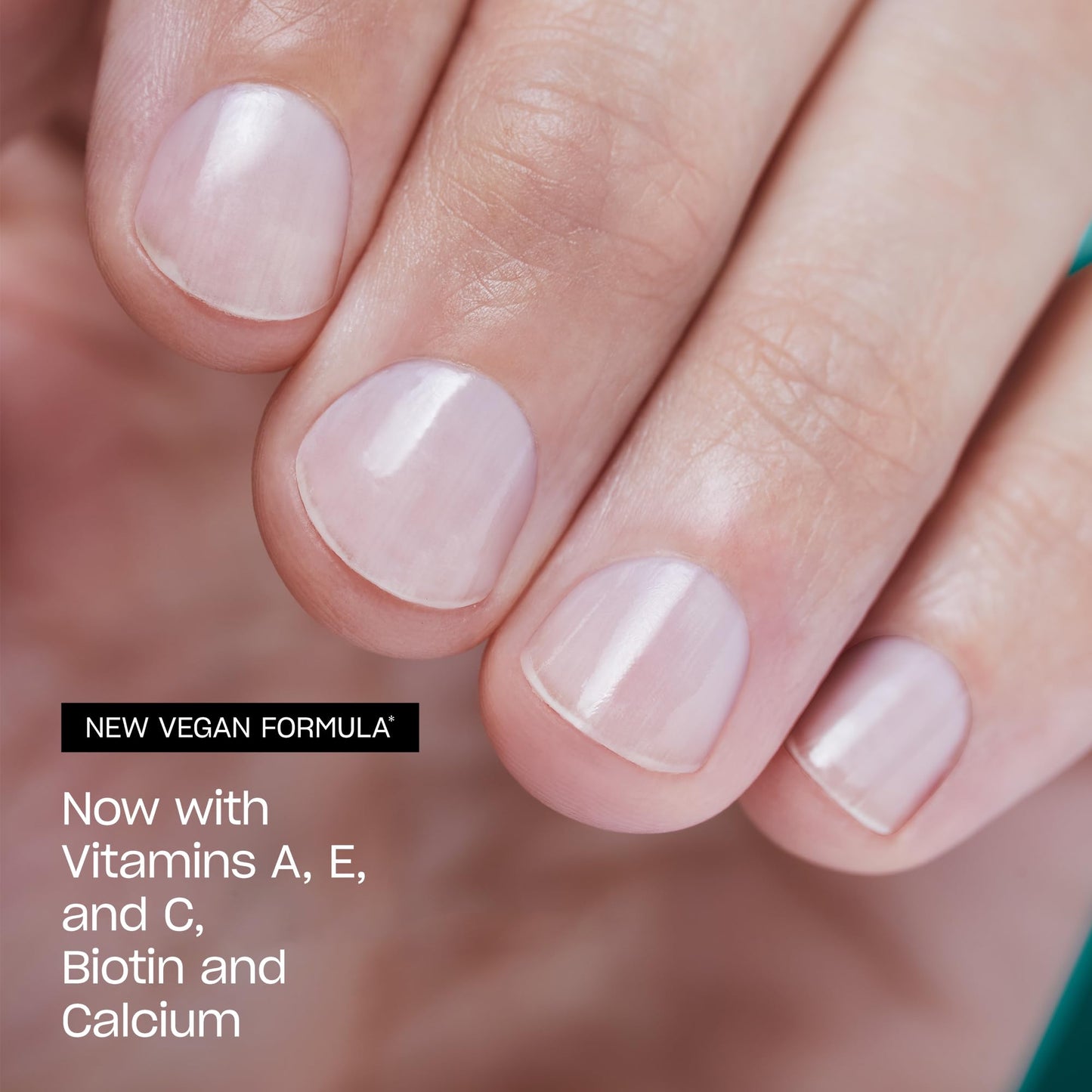 OPI Nail Envy Nail Strengthener Clear | Strengthening Nail Polish Treatment | Strengthen Weak & Thin Nails - Available at All In One Marketplace Canada