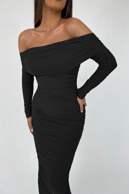 PRETTYGARDEN Women's Off the Shoulder Maxi Bodycon Dress Black,M 🍁 All In One Marketplace Canada