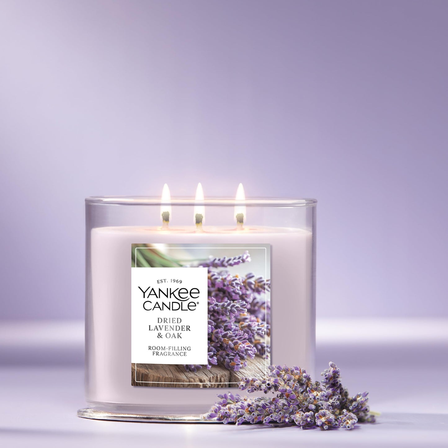 Yankee Candle 3 Wick Candle Jar, Scented Candle with up to 40 Hours of Burn Time, Premium Plant Wax Blend for Consistent Long Lasting Scent from First to Last Burn, Dried Lavender & Oak Yankee Candle