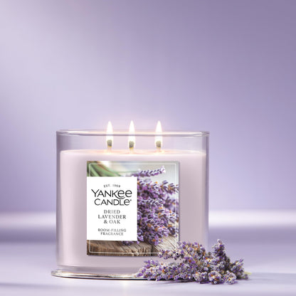 Yankee Candle 3 Wick Candle Jar, Scented Candle with up to 40 Hours of Burn Time, Premium Plant Wax Blend for Consistent Long Lasting Scent from First to Last Burn, Dried Lavender & Oak Yankee Candle