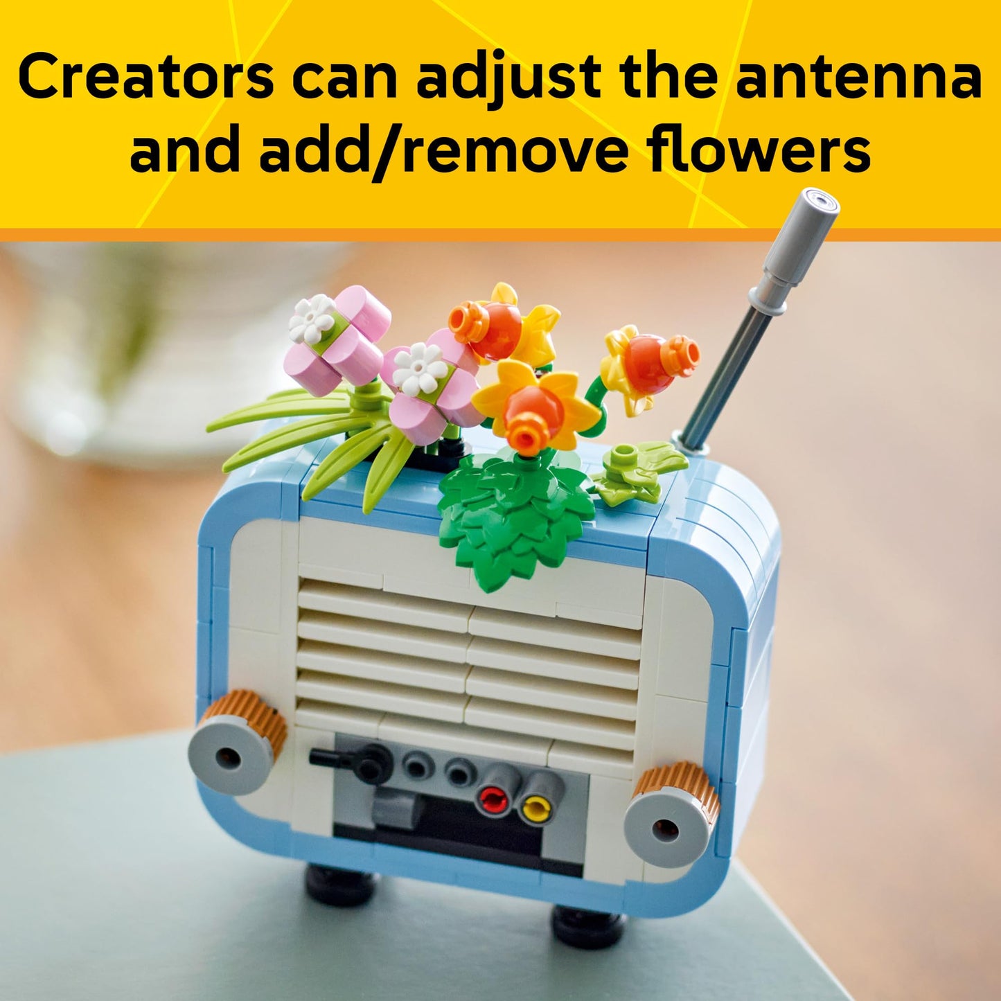 LEGO Creator 3 in 1 Record Player with Flowers - Building Toy with 3 Options, Record Player, Radio, or Microphone - Building Kit for Kids, Boys, and Girls, Ages 8+ - Gift Idea for Birthdays - 31172 🍁 All In One Marketplace Canada