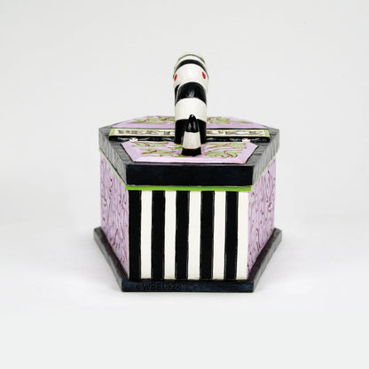 Enesco Beetlejuice by Jim Shore Coffin The Ghost with The Most Trinket Box- Resin Hand Painted Crafted Collectible Beetlejuice Sand Worm Striped Jewelry Box Halloween Home Decor Statue, 3.15 Inch