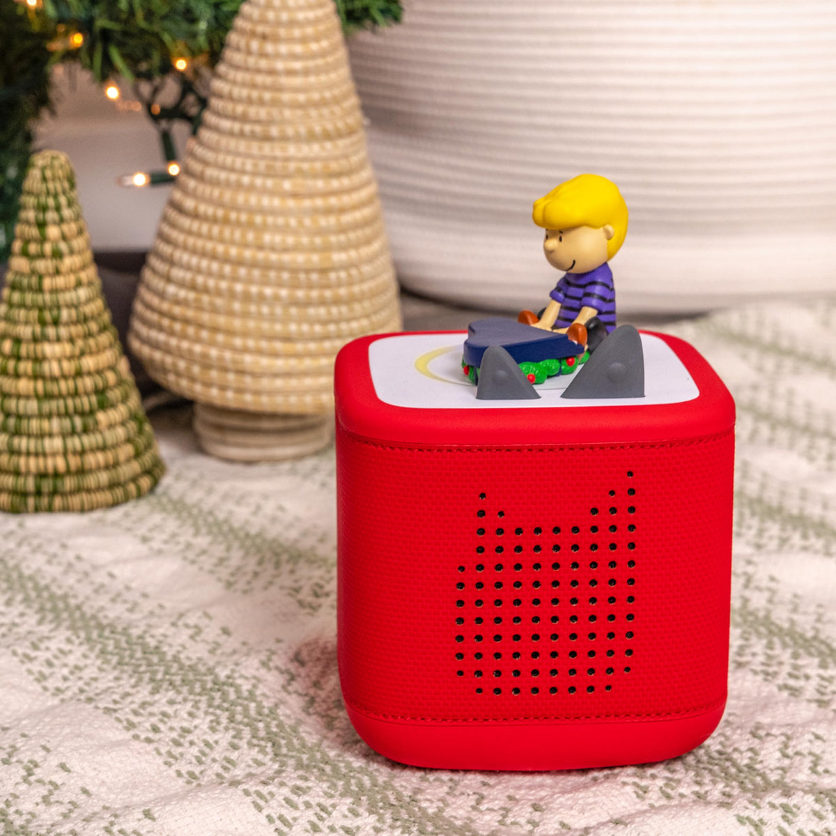 Tonies Peanuts: A Charlie Brown Christmas (Vince Guaraldi Trio) Audio Toy Figurine 🍁 All In One Marketplace Canada