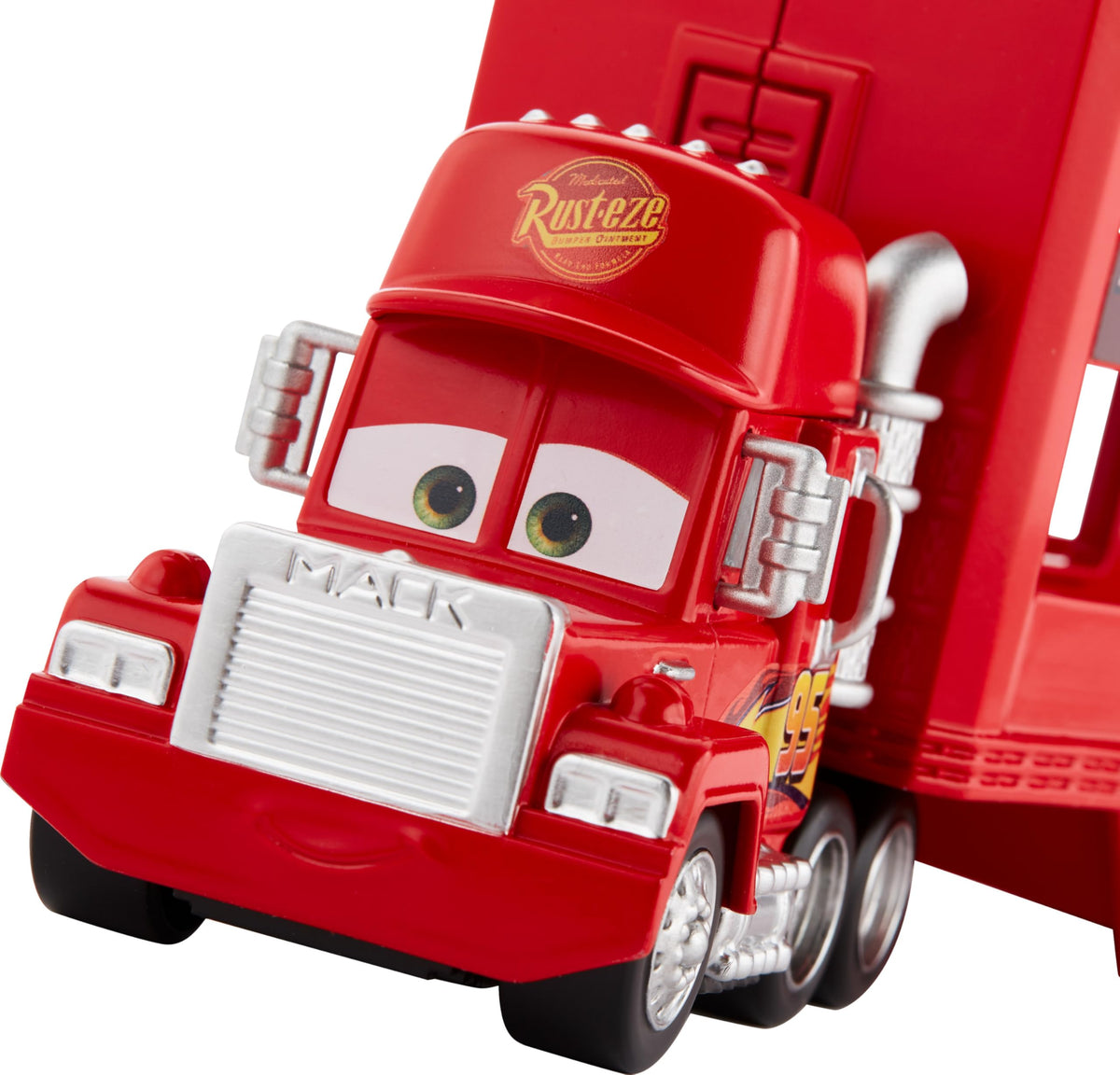 Mattel Disney and Pixar Cars Toy Transporter, Large-Scale Truck, Mack Hauler Holds 18 Miniatures & Includes 1 Metal Lightning McQueen, Play & Display