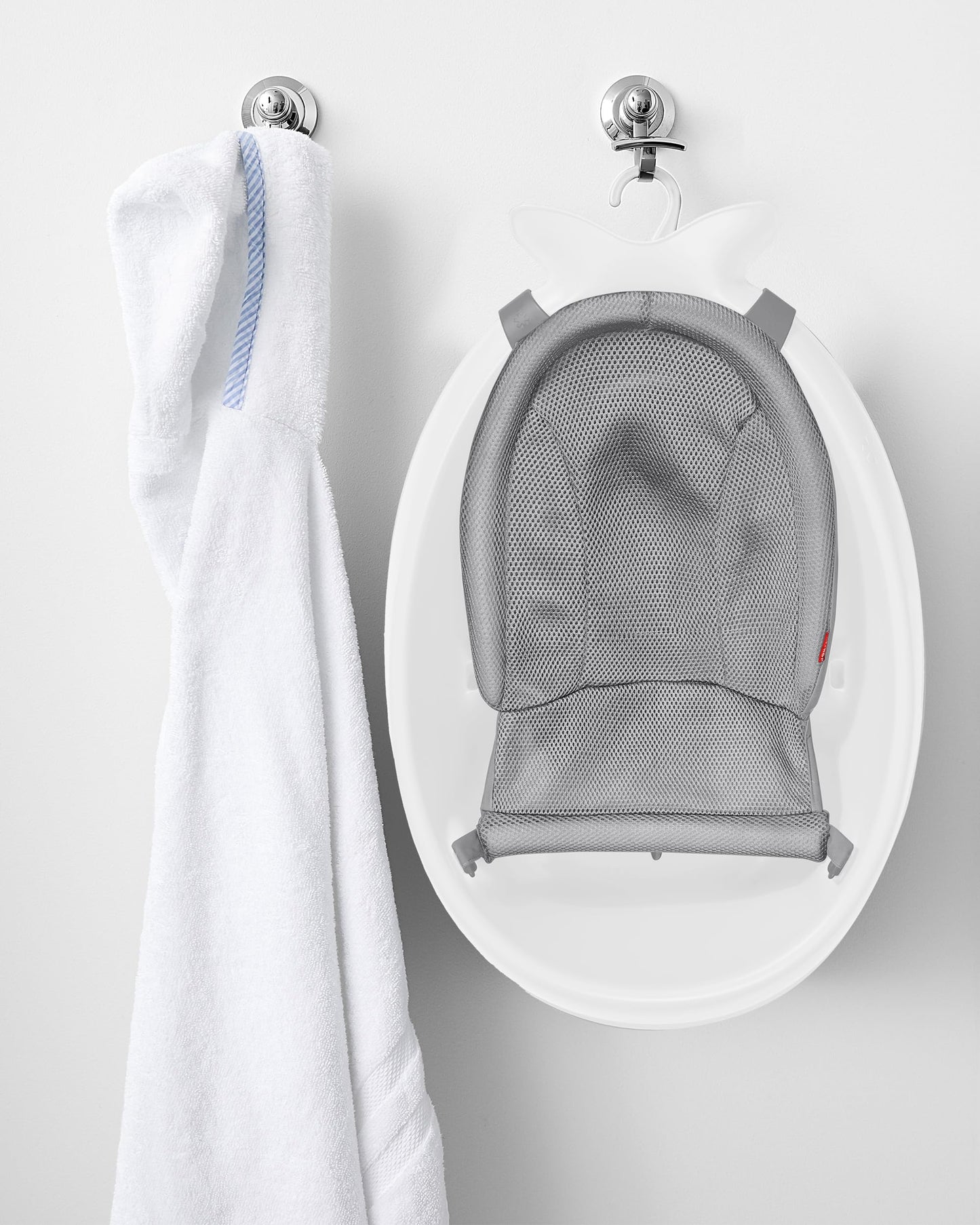 Skip Hop Infant Bath Tub 3-Stage Grow With Baby Smart Sling MOBY Bathtub White Age 0+
