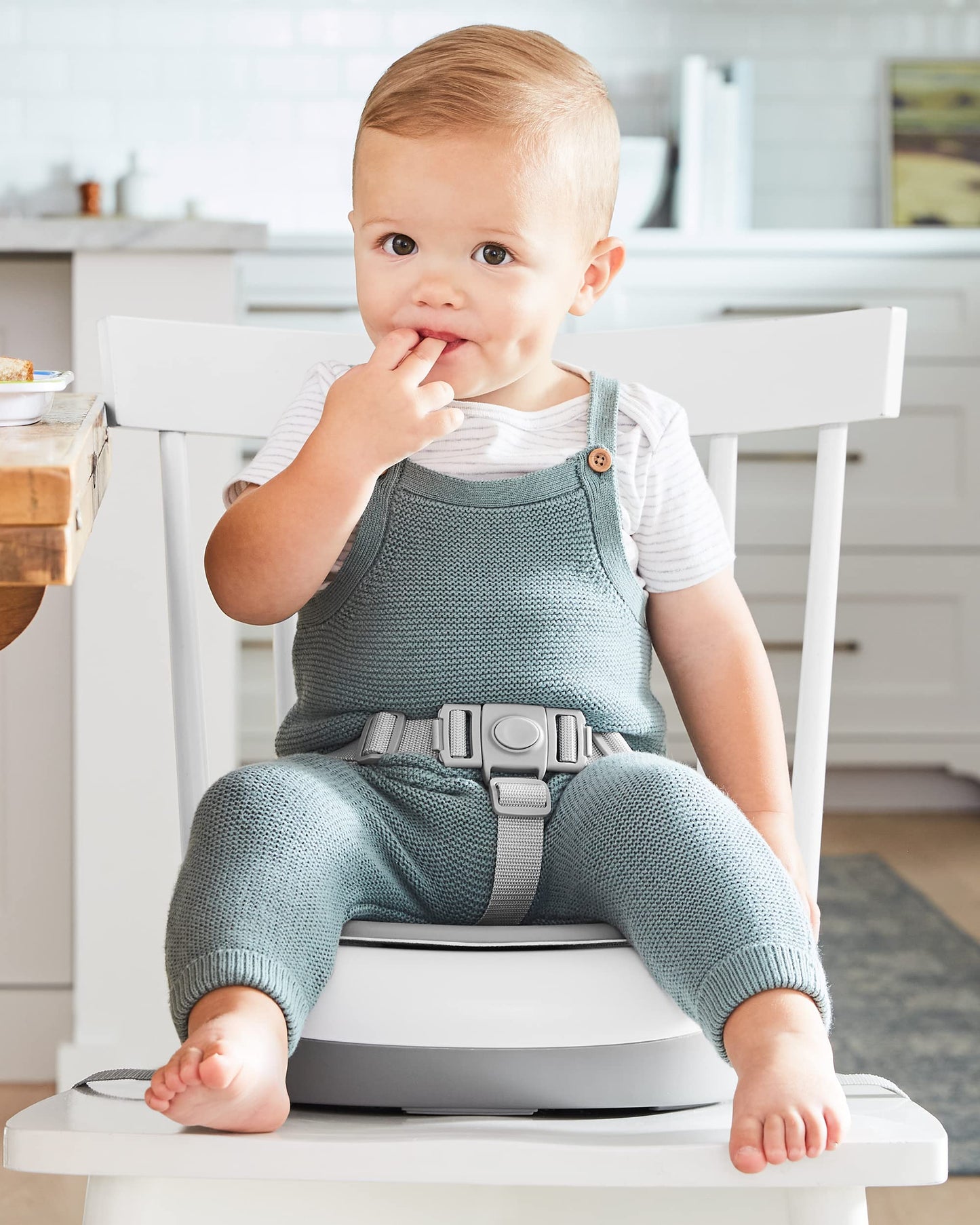 Skip Hop Booster Seat for Dining Table, Sleek Seat Booster, Grey/White Skip Hop
