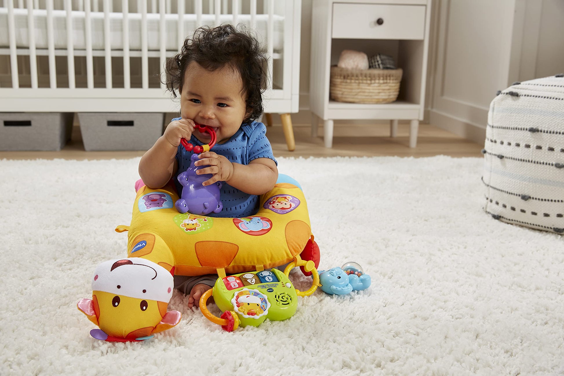 VTech Tummy Time Discovery Pillow - English Version VTech