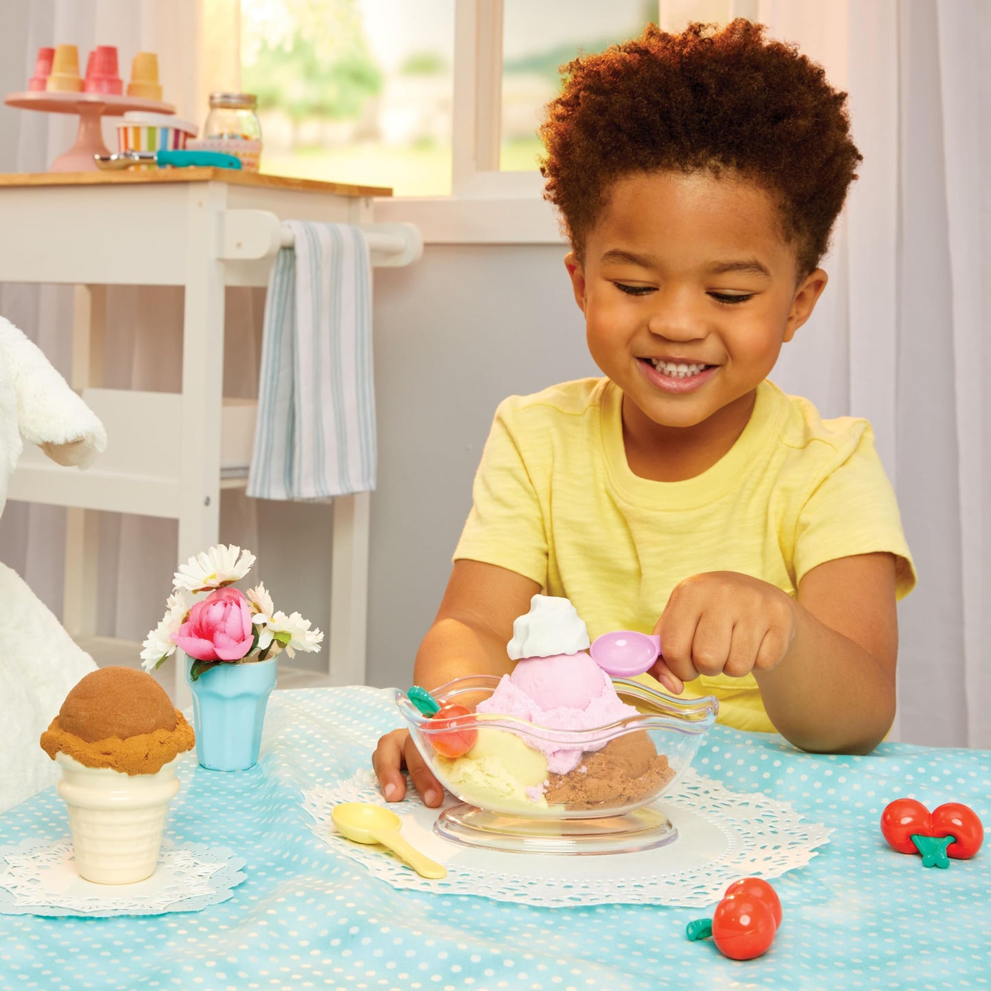 Little Tikes Creative Chefs Ice Cream Kit with Special Make-It! Mix Play Sand, 20 Accessories, Realistic Pretend Play Set, for Boys and Girls, Ages 3+ 🍁 All In One Marketplace Canada