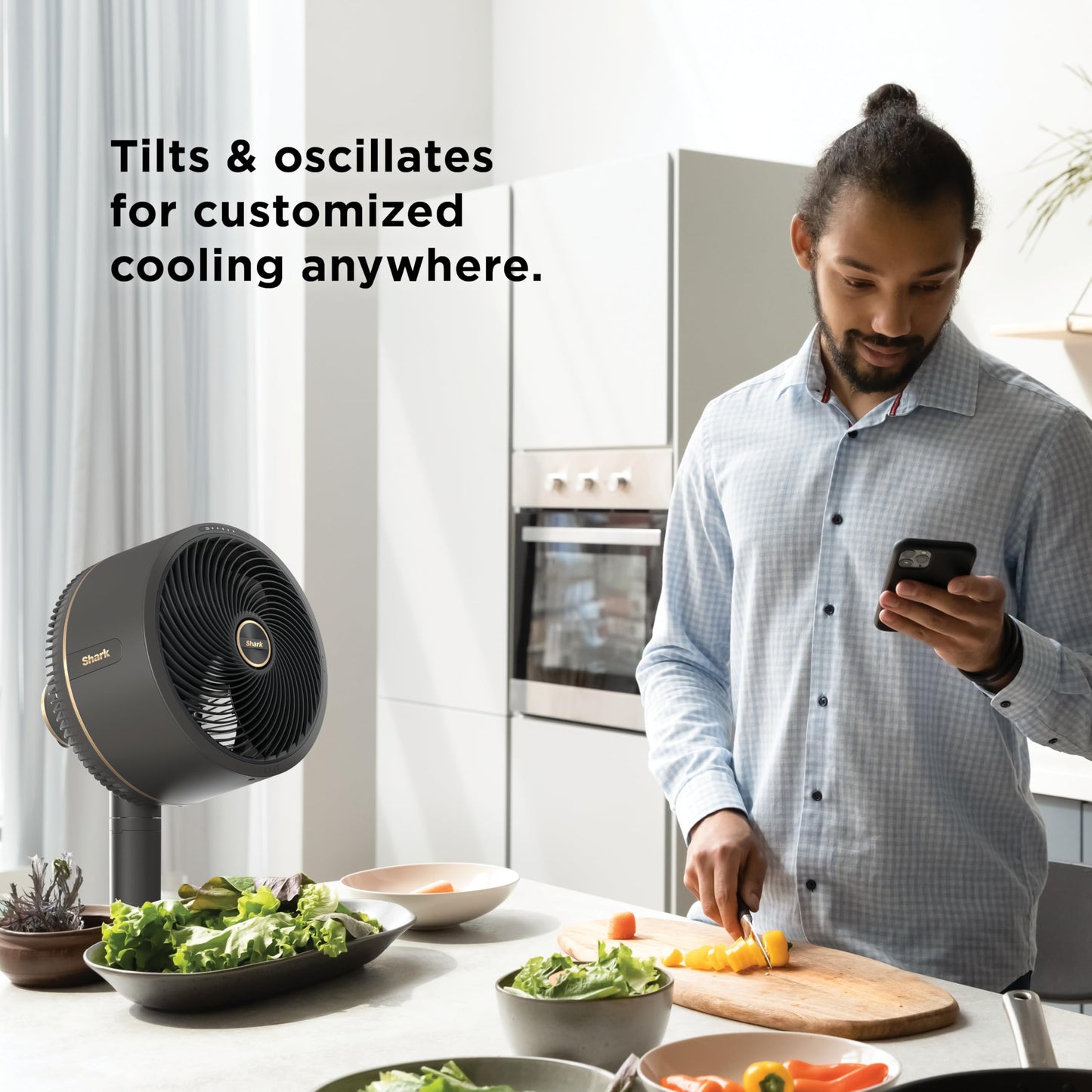 Shark FlexBreeze Outdoor & Indoor Fan with InstaCool Misting attachment, Cordless & Corded, from pedestal to tabletop. Portable, 24-hour runtime, quiet, powerful, 70ft Range, FA222C (Canadian Version) - Available at All In One Marketplace Canada