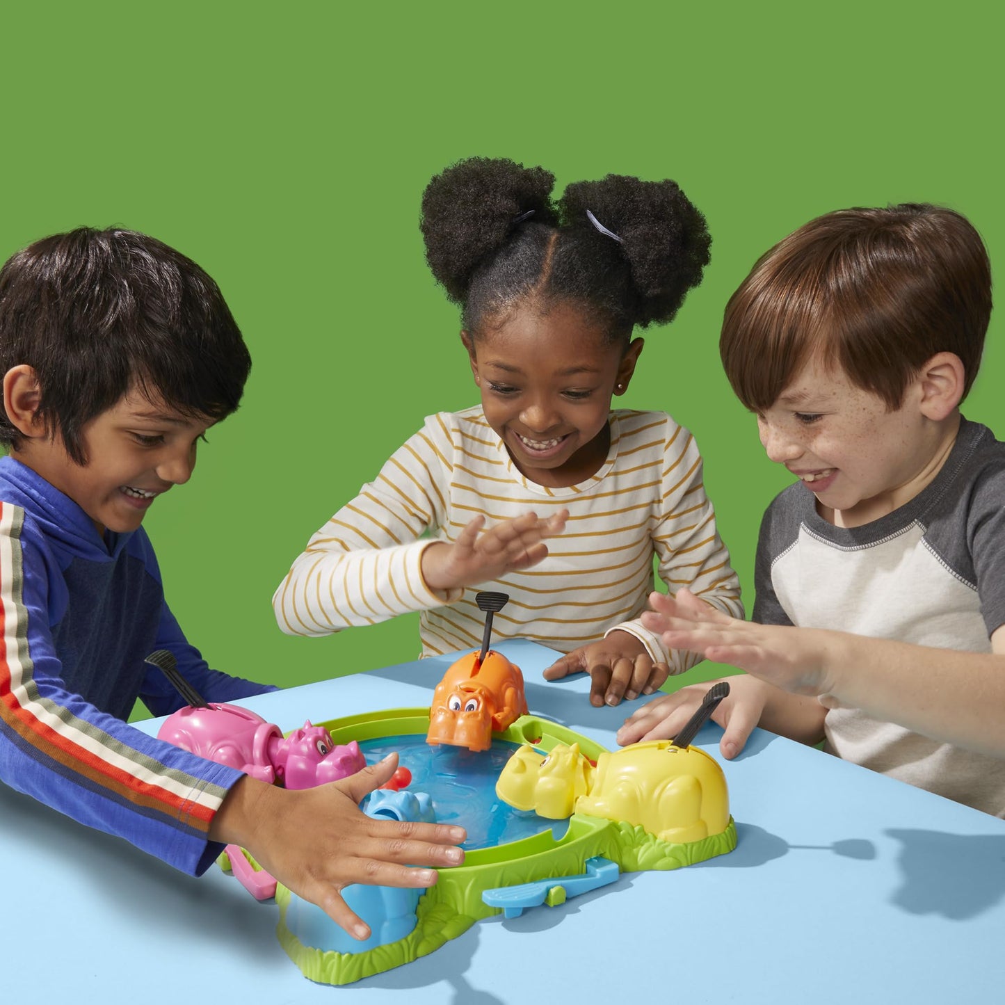 Hungry Hungry Hippos Game for Preschoolers | with Instant Marble Relaunch, Easy Set-Up & Storage| Ages 4 and Up | for 2 to 4 Players | Kids Games (English & French) Hasbro