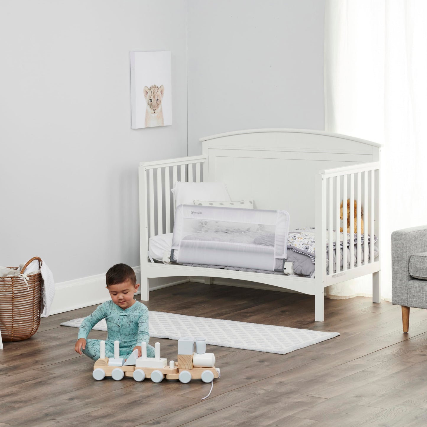 Regalo Swing Down Crib Rail, with Reinforced Anchor Safety System